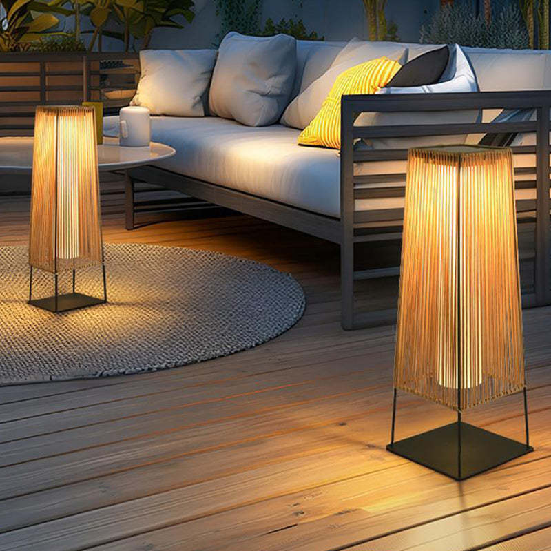 Minimalist Solar Prismatic Landscape Light