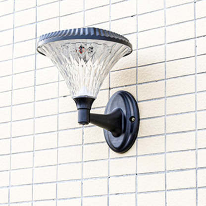 Minimalist Solar Diamond Round LED Outdoor Light