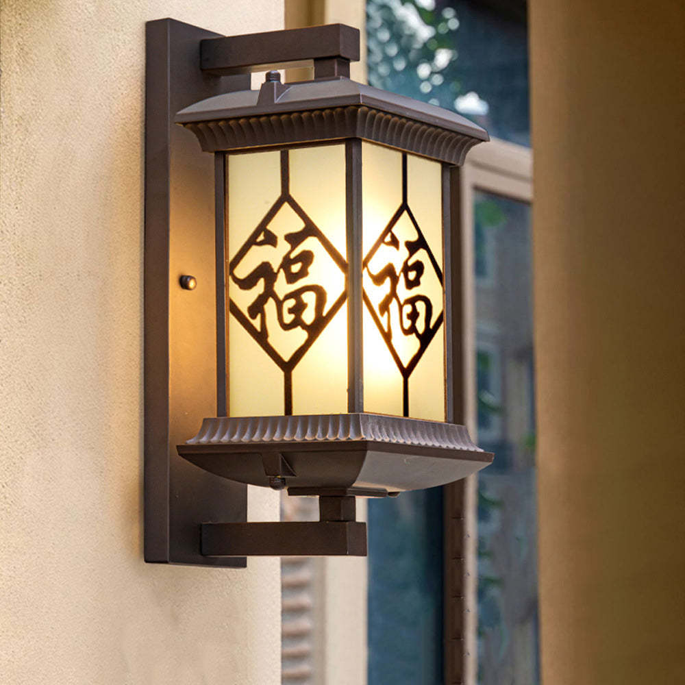 Chinese Aluminum Glass Column Outdoor Wall Sconce