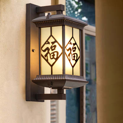 Chinese Aluminum Glass Column Outdoor Wall Sconce