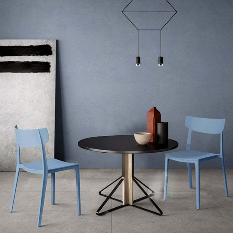 Nordic Plastic Stackable Open-Back Dining Chair — Red