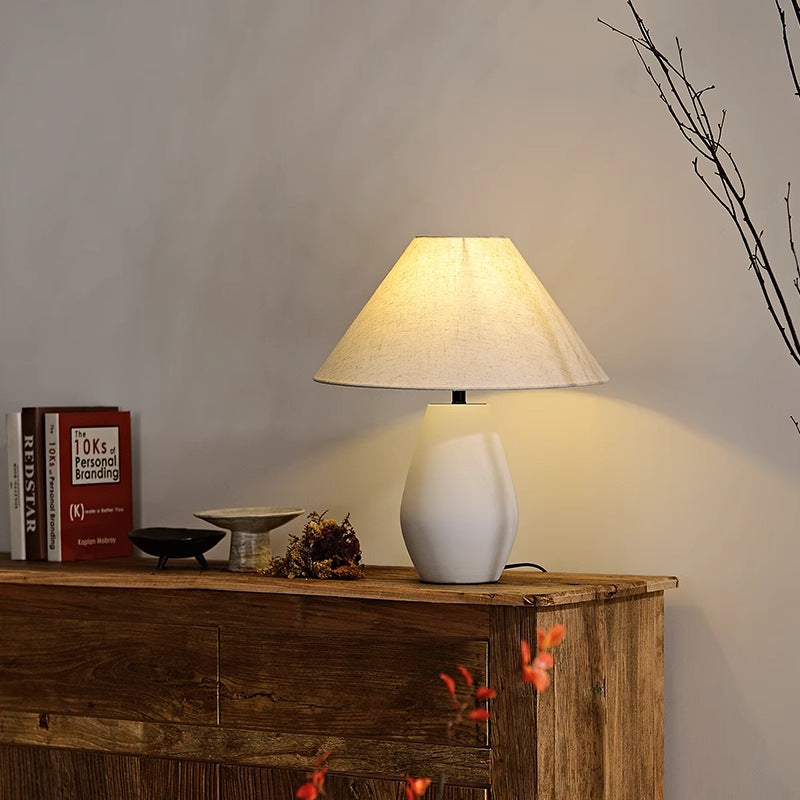Vintage Fabric Tapered Ceramic Bottle Lamp — 110V-120V For US/CA