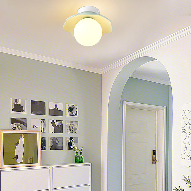 French Resin Flower Ball 1-Light Semi-Flush Ceiling Light