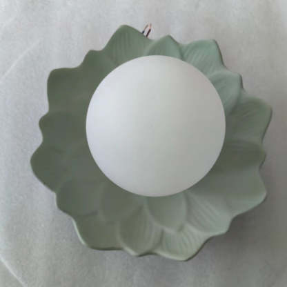French Resin Flower Ball 1-Light Semi-Flush Ceiling Light