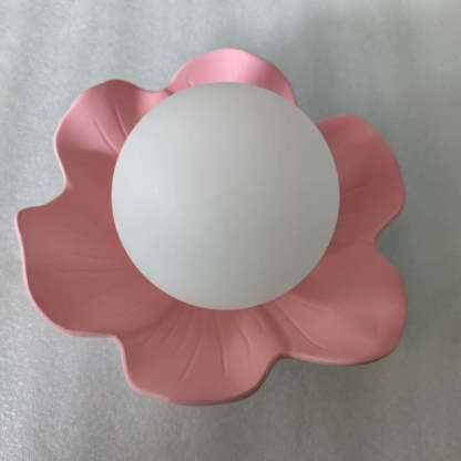 French Resin Flower Ball 1-Light Semi-Flush Ceiling Light