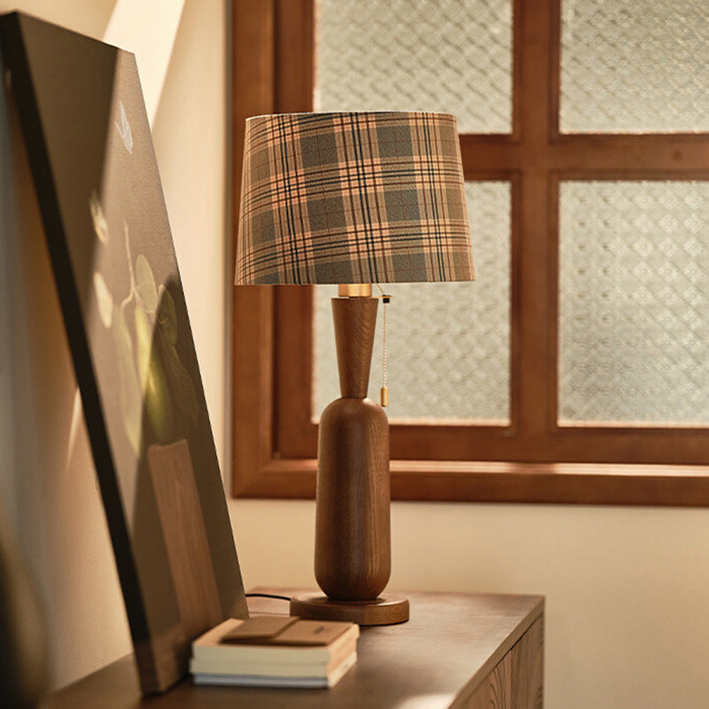 Traditional Colonial Plaid Column Table Lamp