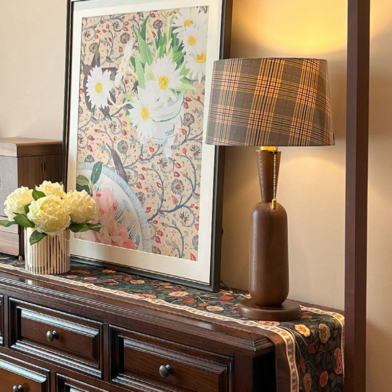 Traditional Colonial Plaid Column Table Lamp — A / 110V-120V For US/CA