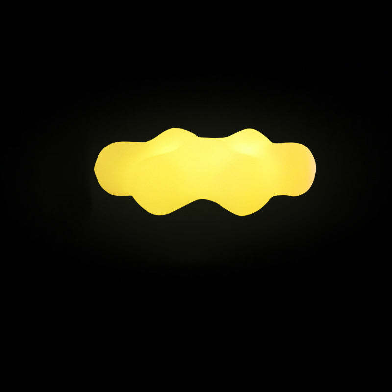 Art Deco Solar Cloud LED Outdoor Light