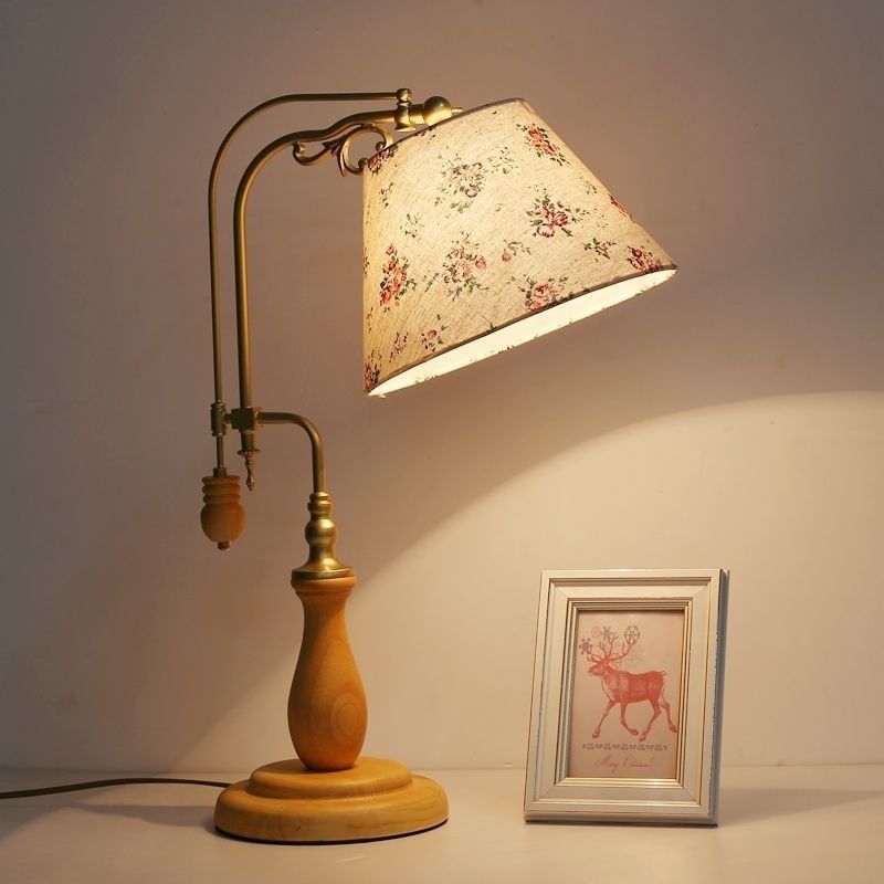 Traditional Rustic Wood Metal Fabric Table Lamp
