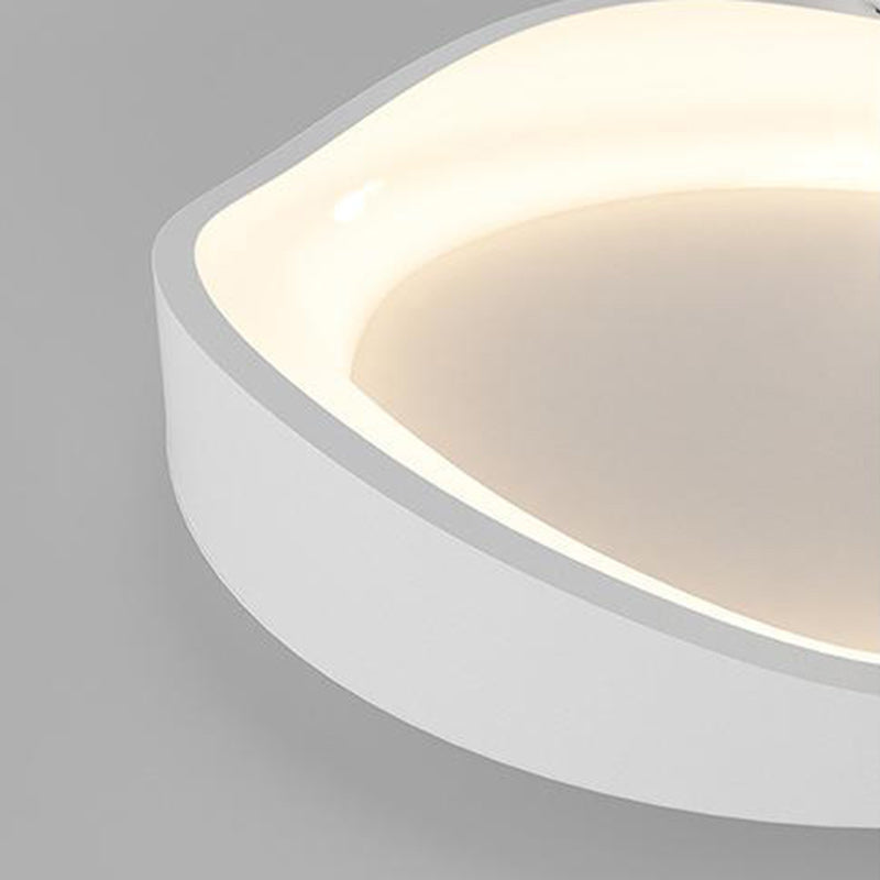 Minimalist Irregular Round Iron LED Flush Mount Light