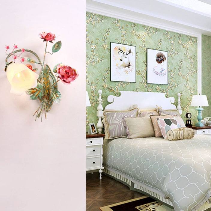 Traditional Rustic Rose Floral Glass Iron 1-Light Wall Sconce Lamp For Living Room