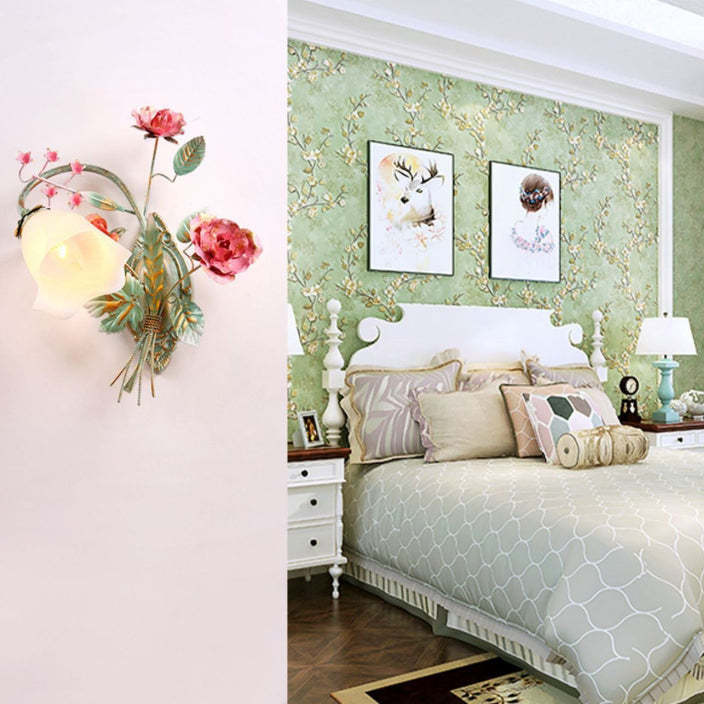 Traditional Rustic Rose Floral Glass Iron 1-Light Wall Sconce Lamp For Living Room