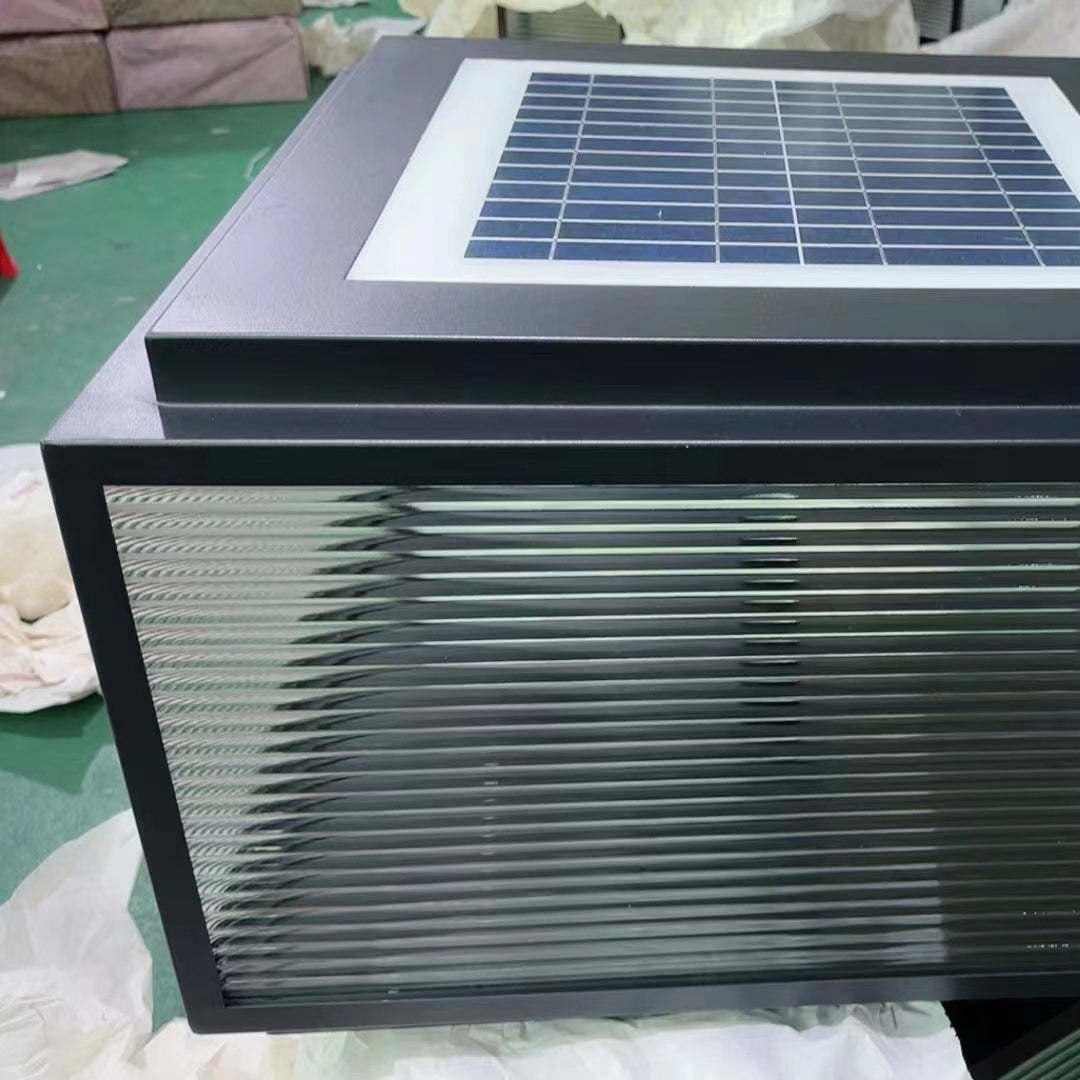 Minimalist Stripe Galvanized Solar Landscape Light