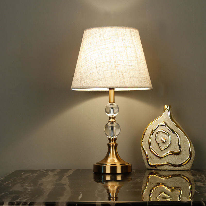 Traditional Vintage Scalloped Round Beads Fabric Crystal Brass 1-Light Table Lamp For Living Room