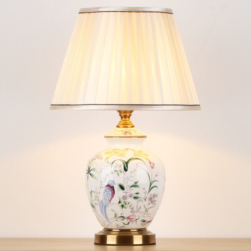 Chinese Patterned Bird Scalloped Fabric Ceramic Table Lamp