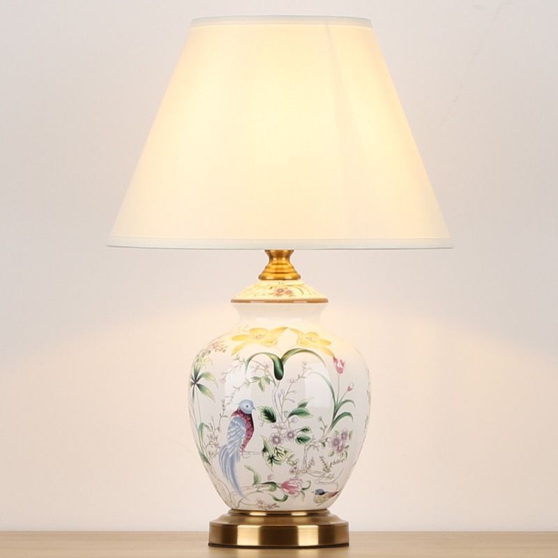 Chinese Patterned Bird Scalloped Fabric Ceramic Table Lamp