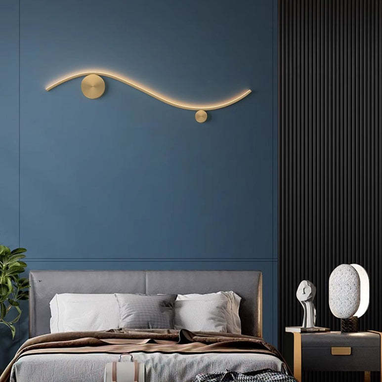 Minimalist Copper Silicone Wave Circle LED Sconce — Medium - Copper Color / Warm Light (3000K) / 110V-120V For US/CA