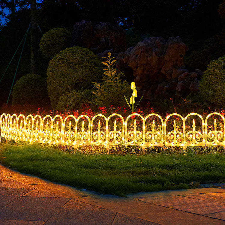 Solar Fence 8-Piece Lawn Decoration LED Outdoor Light