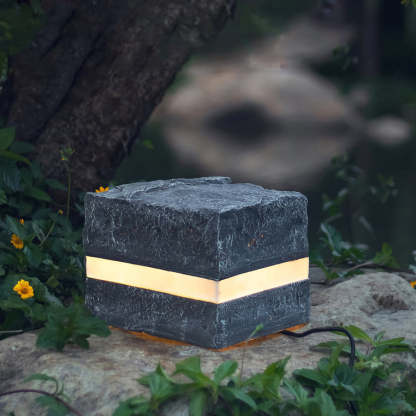 Solar Resin Glass Fiber Faux Stone Stripe Cube Light