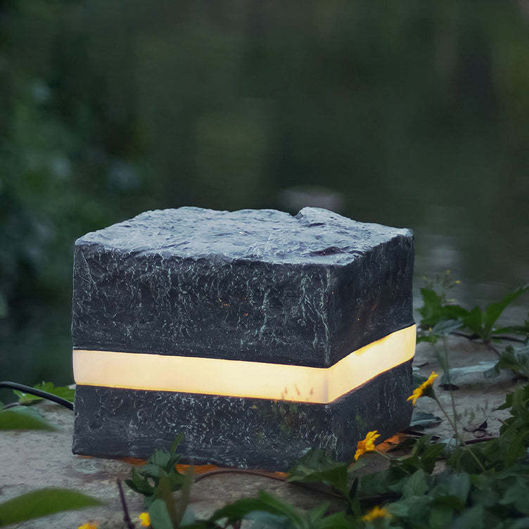 Solar Resin Glass Fiber Faux Stone Stripe Cube Light