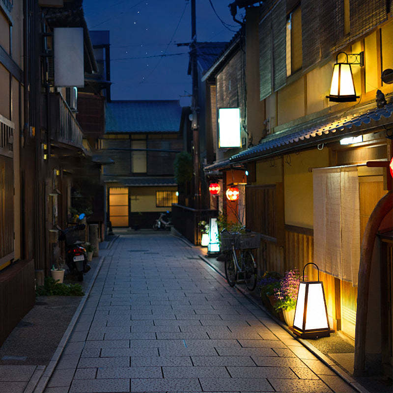 Japanese Solar Honeycomb Lantern Light