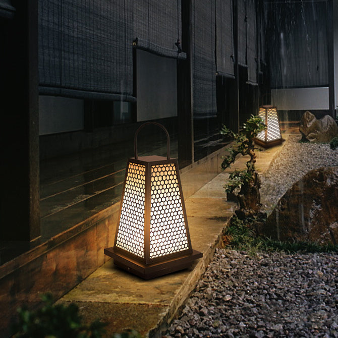 Japanese Solar Honeycomb Lantern Light