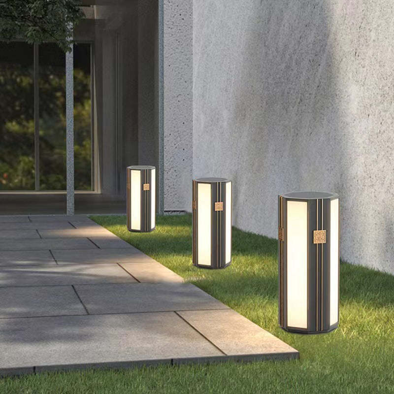 Chinese Solar Stainless Steel Cylinder Octagon LED Light