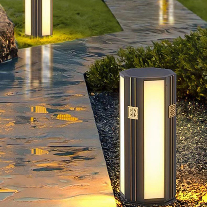 Chinese Solar Stainless Steel Cylinder Octagon LED Light