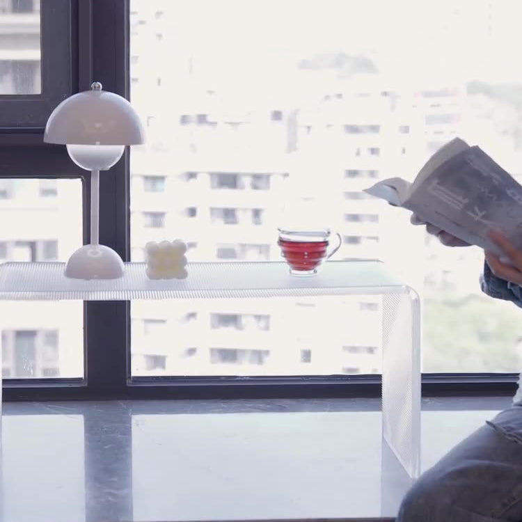Minimalist Acrylic C-Shaped Side Table