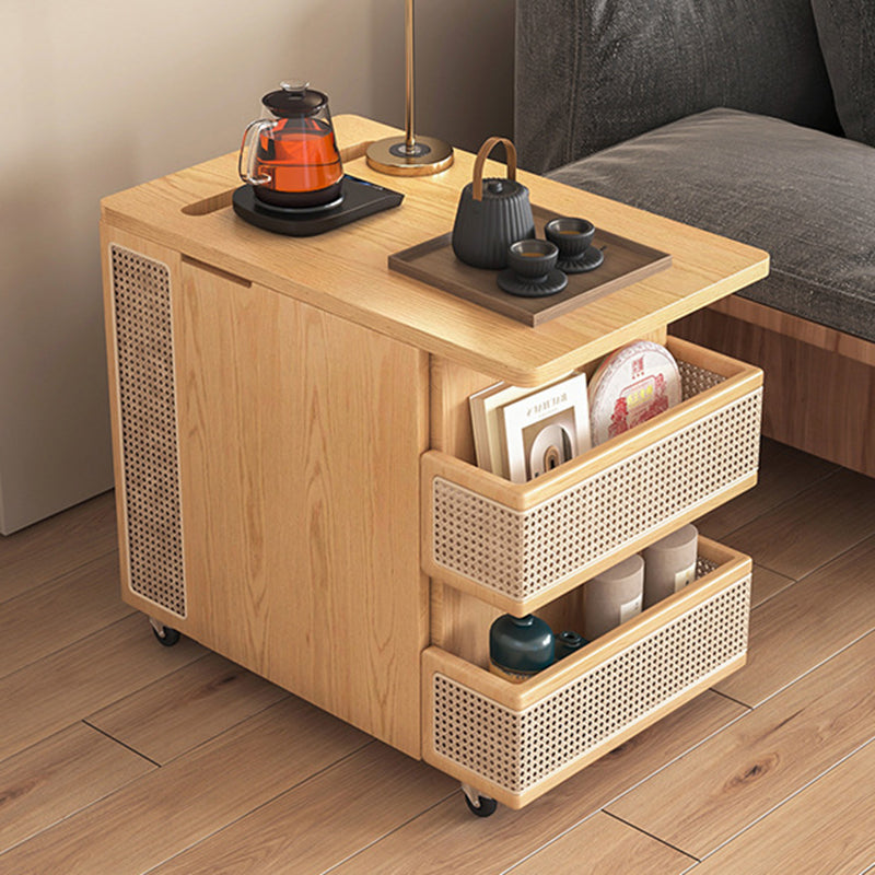 Retro Rattan Pine Oak 4-Shelf — Pine Wood / Black