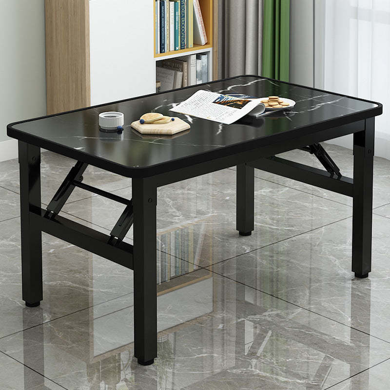 Minimalist Engineered Wood 4/6-Seat Table