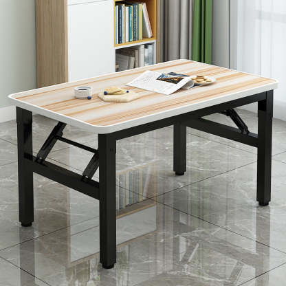 Minimalist Engineered Wood 4/6-Seat Table