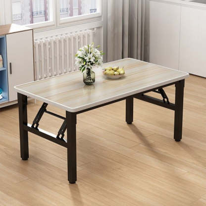Minimalist Engineered Wood 4/6-Seat Table