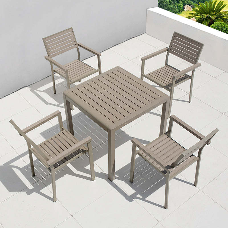 Minimalist Plastic Wood Table — Chair