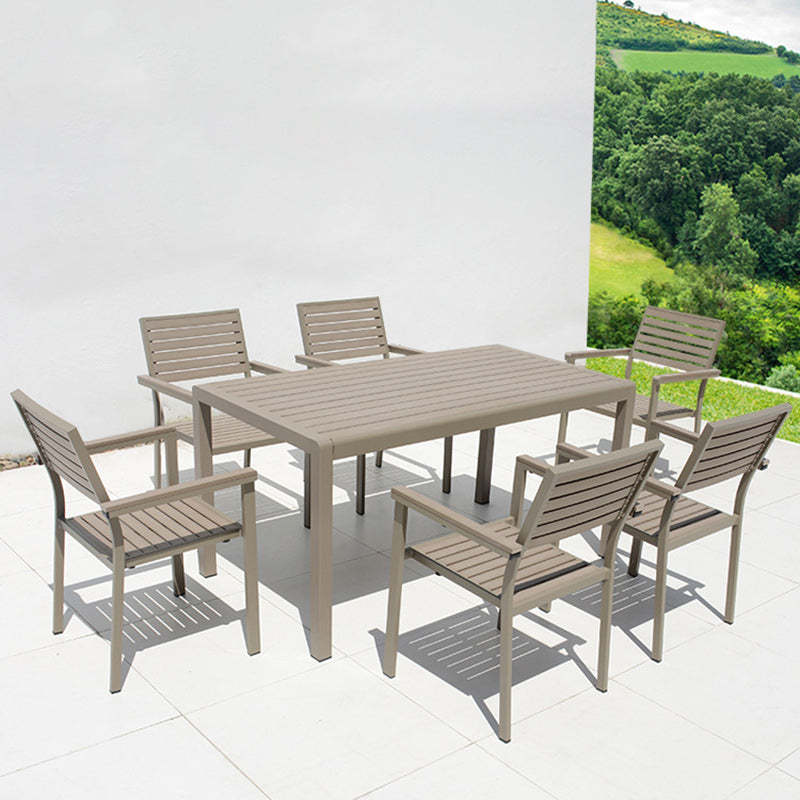 Minimalist Plastic Wood Table