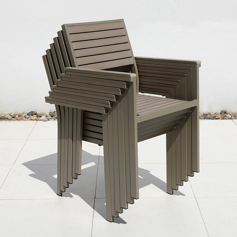 Minimalist Plastic Wood Table