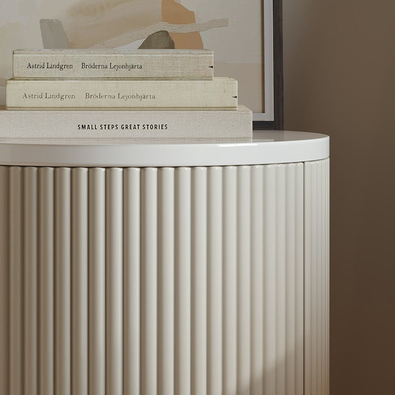 Minimalist Solid Wood 1-Cabinet Nightstand
