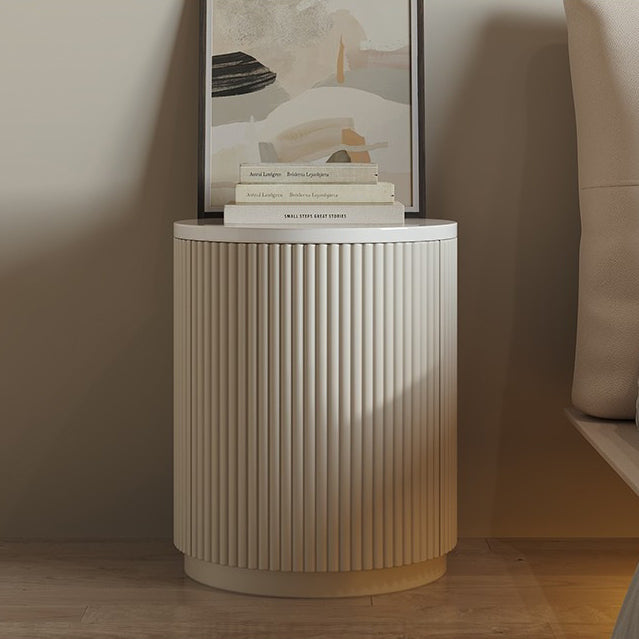 Minimalist Solid Wood 1-Cabinet Nightstand