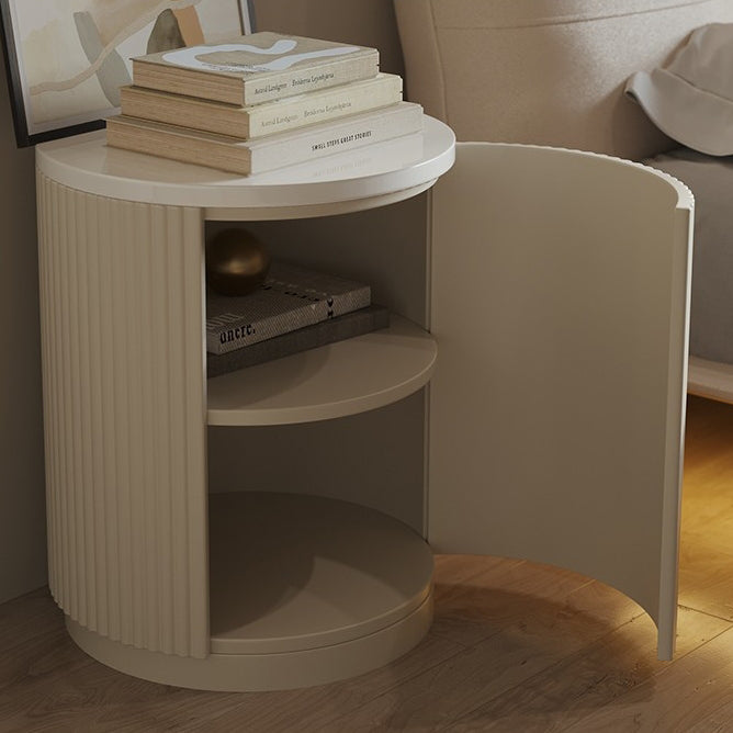 Minimalist Solid Wood 1-Cabinet Nightstand