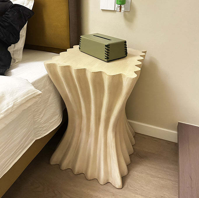 Retro Magnesium Oxide Striped Column End Table