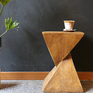 Retro Magnesium Oxide Wood Grain Triangle End Table
