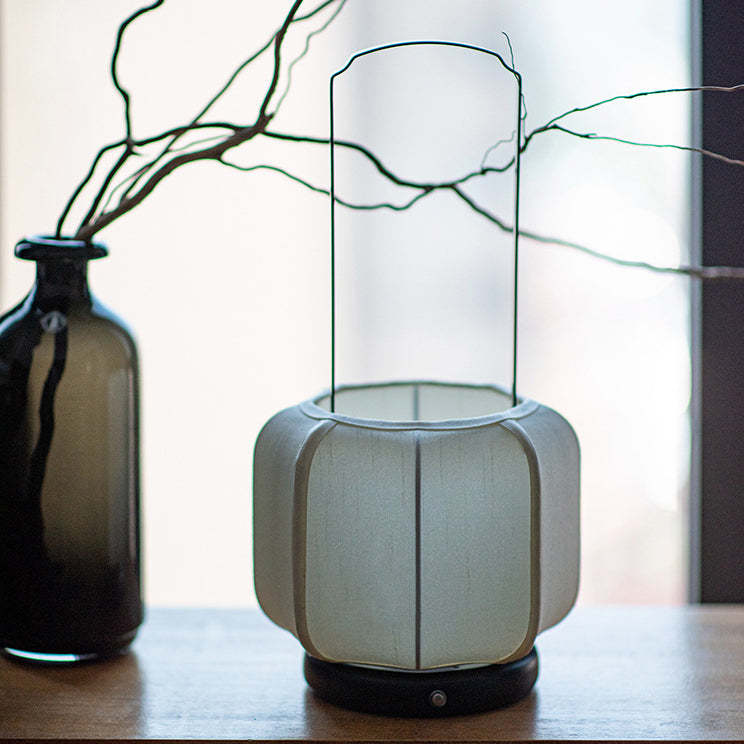 Chinese Iron Silk Fabric Lantern LED Lamp