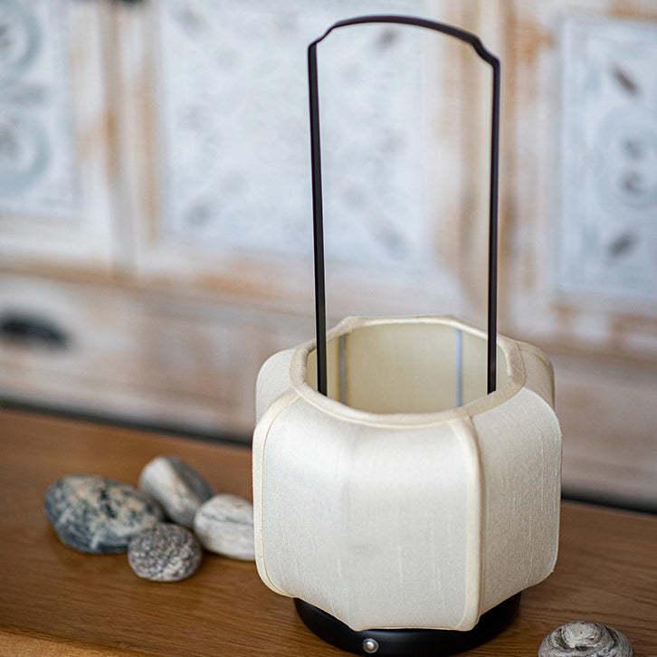 Chinese Iron Silk Fabric Lantern LED Lamp
