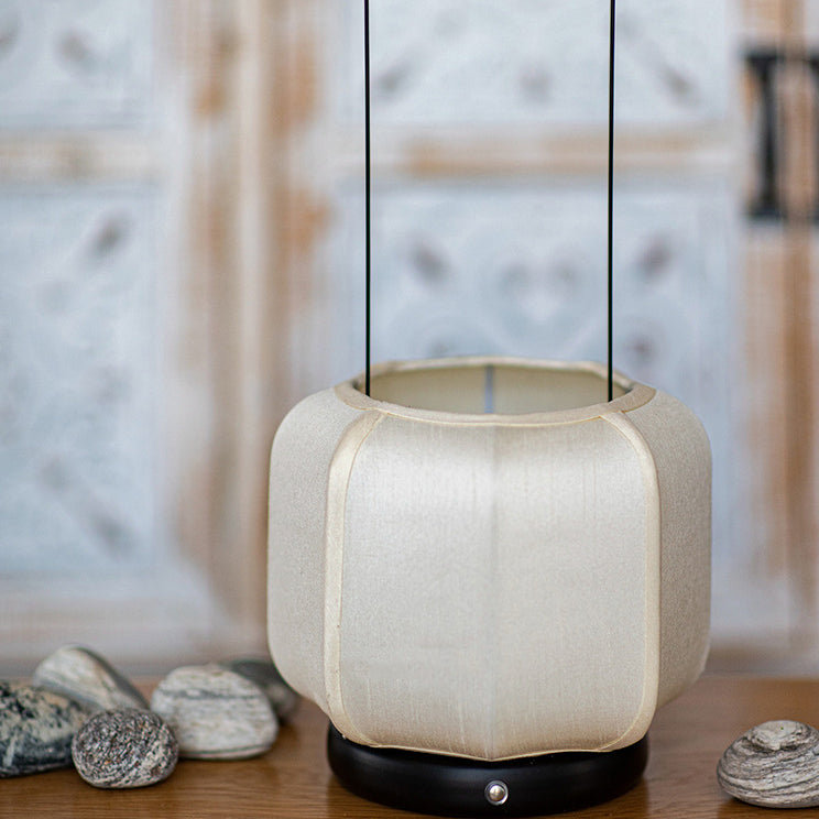 Chinese Iron Silk Fabric Lantern LED Lamp