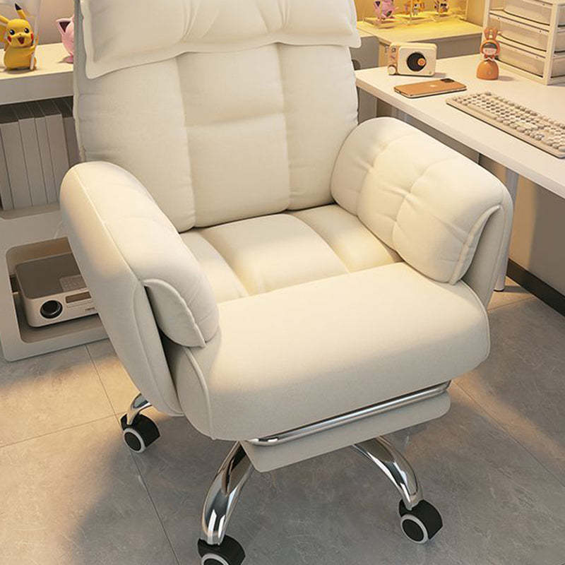 Minimalist Fabric Steel Desk Chair — With Footrest / Gray