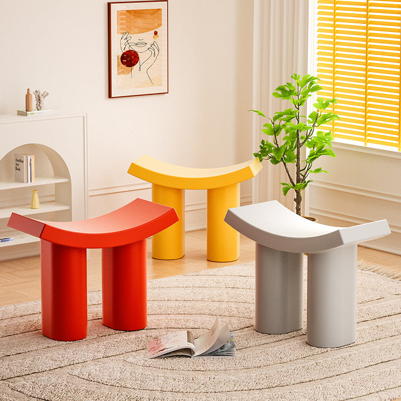 Nordic Plastic Curved Cylinder Low Stool for Entryway