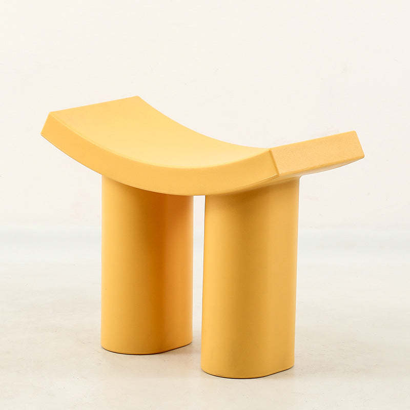 Nordic Plastic Curved Cylinder Low Stool for Entryway