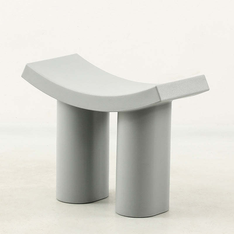 Nordic Plastic Curved Cylinder Low Stool for Entryway