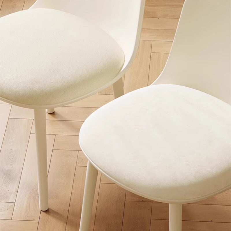 Minimalist Velvet Leather Curved Ergonomic Dining Chair — Plastic / Pink