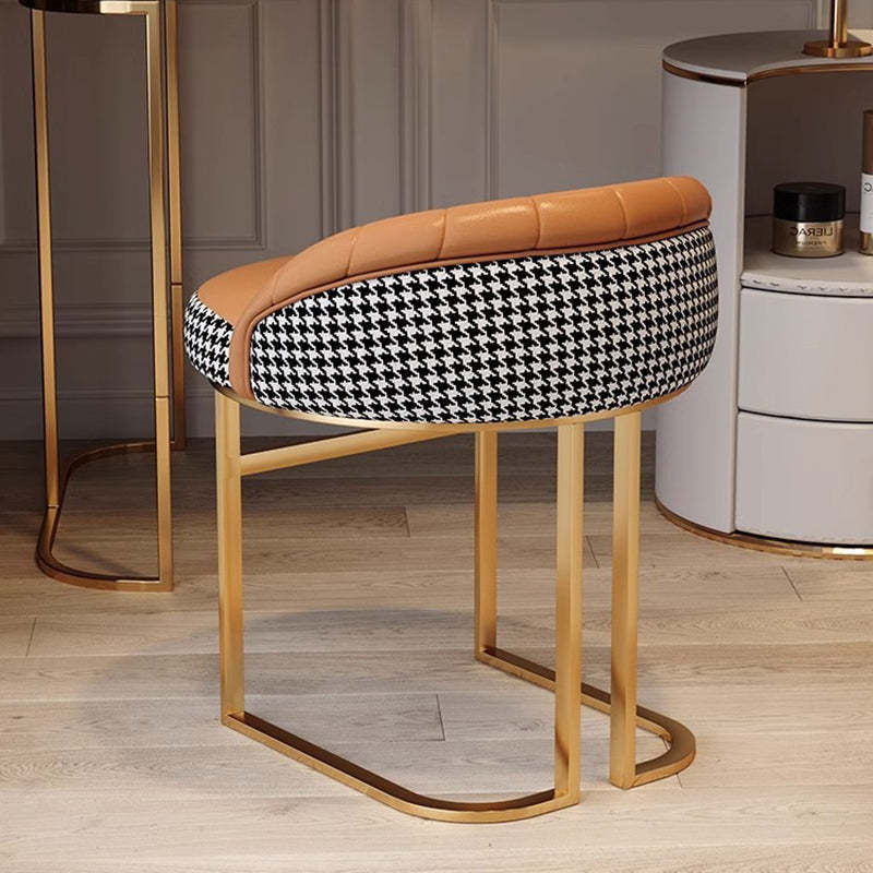 Nordic PU Leather Iron Curved Vanity Stool